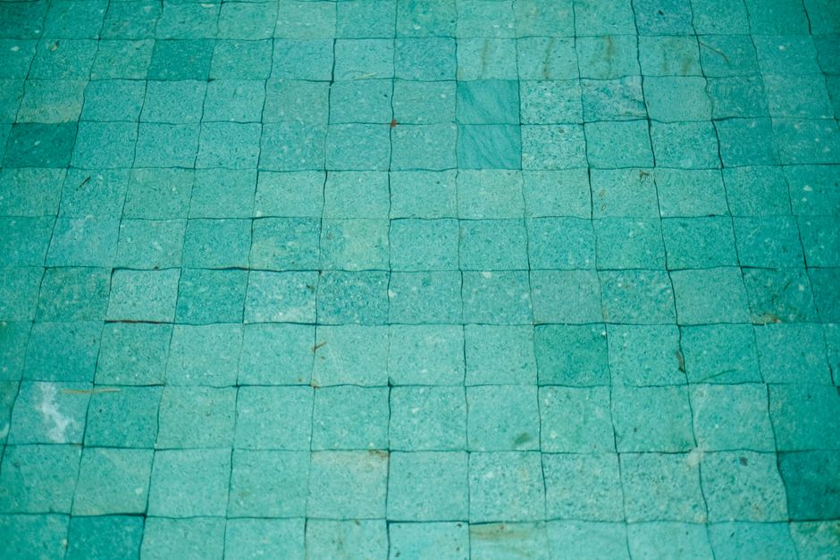 Expert tile installation process